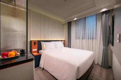 庭院景观豪华房 — MAY DE VILLE Lumiere Hotel